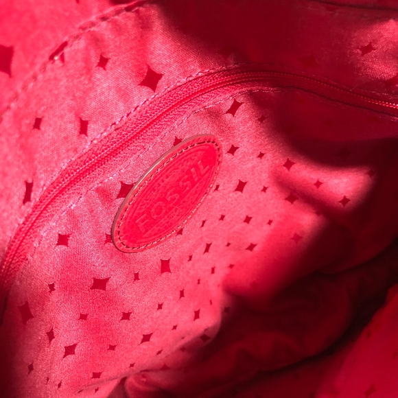 Fossil Hot Pink Leather Saddle Crossbody Bag NWOT - Picture 6 of 14